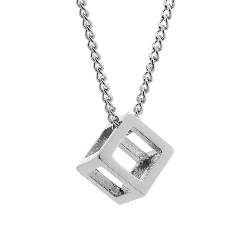 Cadena para Hombre con Dije de Cubo 3D – Acero Inoxidable Estilo Retro