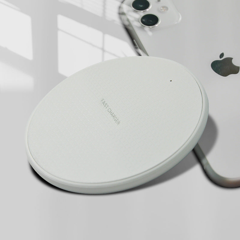 Cargador Inalámbrico K8: Carga Rápida de 15W para Teléfonos y Auriculares