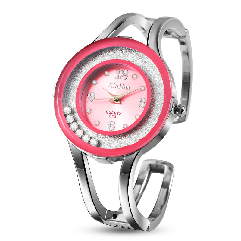 Reloj para mujer con brazalete en diferentes colores