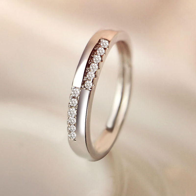 Anillo Ajustable de Plata para Mujer – Diseño Minimalista con Zirconias, Ideal como Anillo de Compromiso