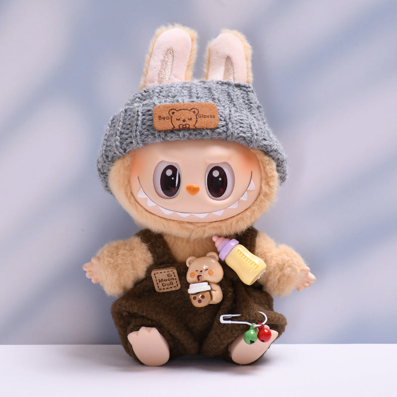 Overol con Accesorios para Muñeca Labubu 17 cm – Biberón y Cámara de Juguete (Muñeca No Incluida)