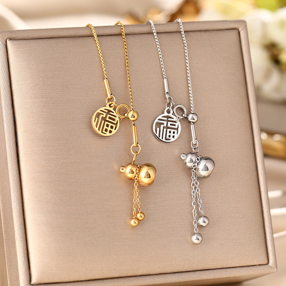 Collar de Acero Inoxidable con Símbolo Chino de la Suerte y felicidad.