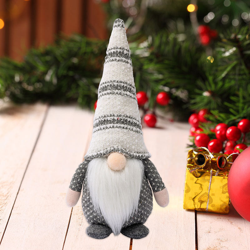 Muñecos Navideños Decorativos : Peluches de Duende, Pingüino, Hombre de Galleta, Reno y Nomo