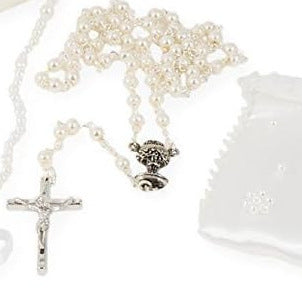 Rosario de la Virgen del Carmen con Perlas Acrílicas y Cruz Religiosa