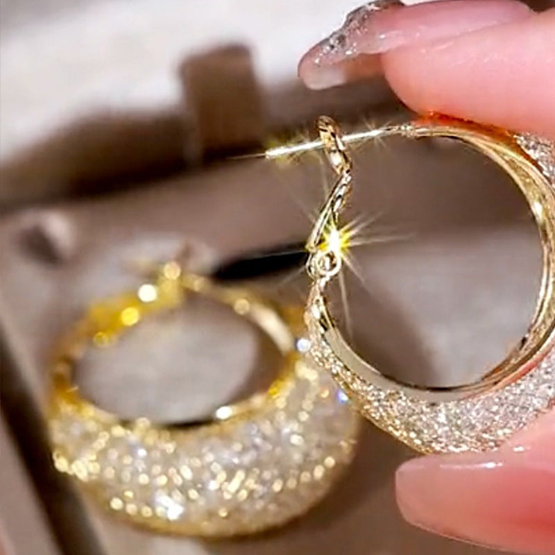 Aretes de Gota Grande con Zirconias – Cierre Tipo Bayoneta para Mujer