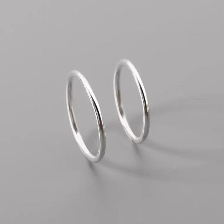 Anillo Midi Delgado de Plata S999 – Diseño Minimalista de Línea Limpia