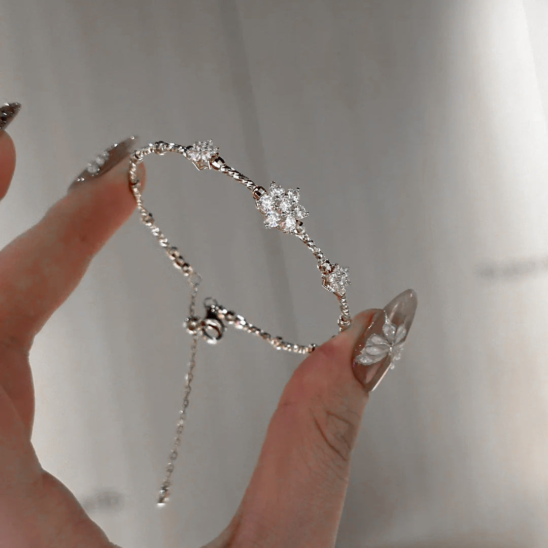 Set de Joyería Económico para Mujer – Collar, Pulsera y Anillo con Circonitas Brillantes