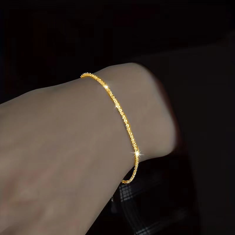 Pulsera minimalista de eslabones metálicos para mujer – diseño delicado