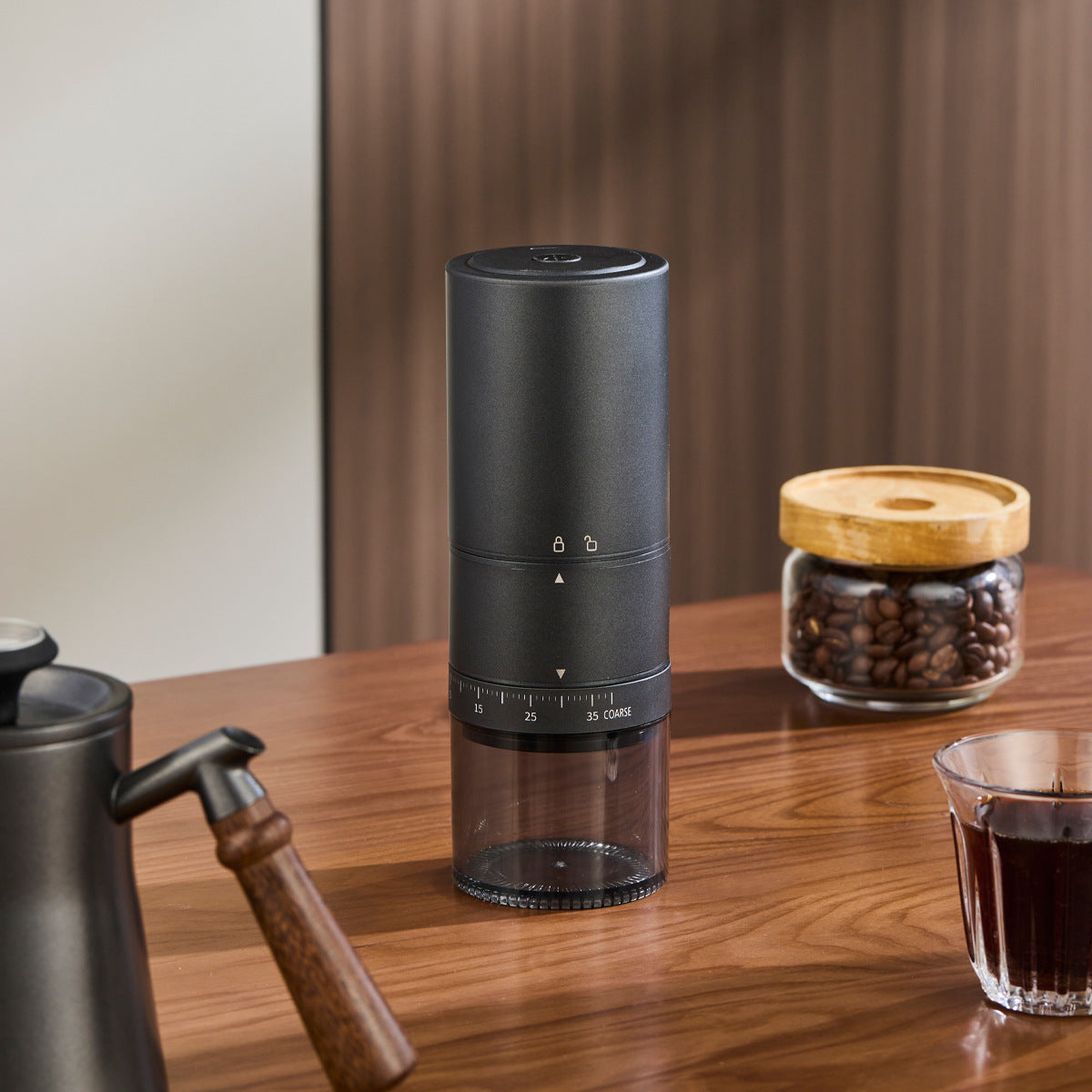 Molinillo de Café Eléctrico Portátil: USB Recargable, Compacto y Eficiente