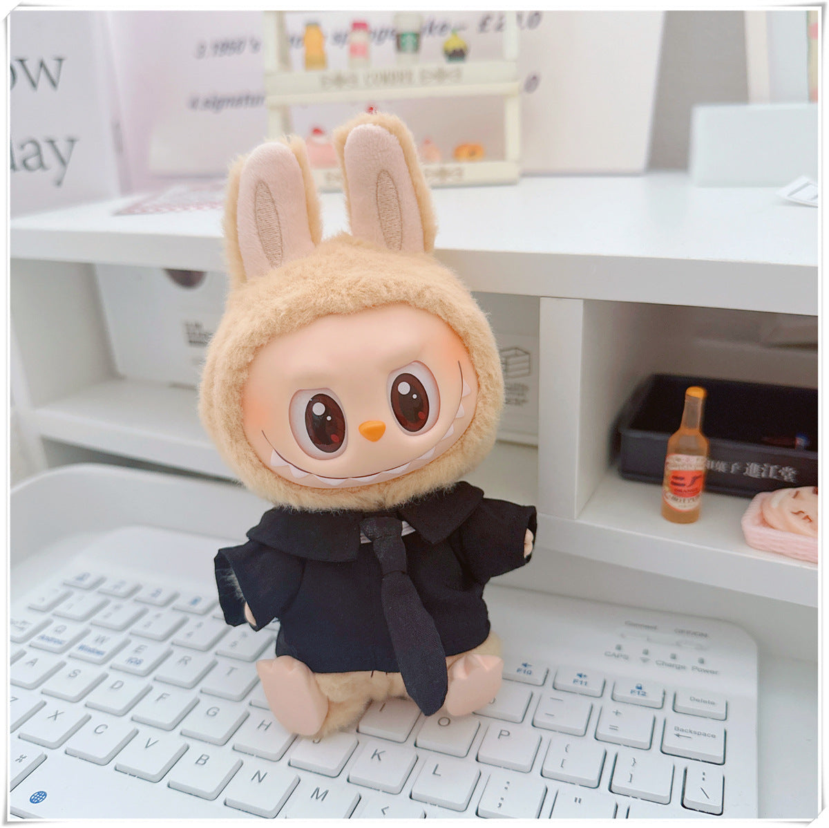 Muñeca de algodón de 10cm Labubu con uniforme de estudiante de 17cm: zapatillas de la familia Mickey