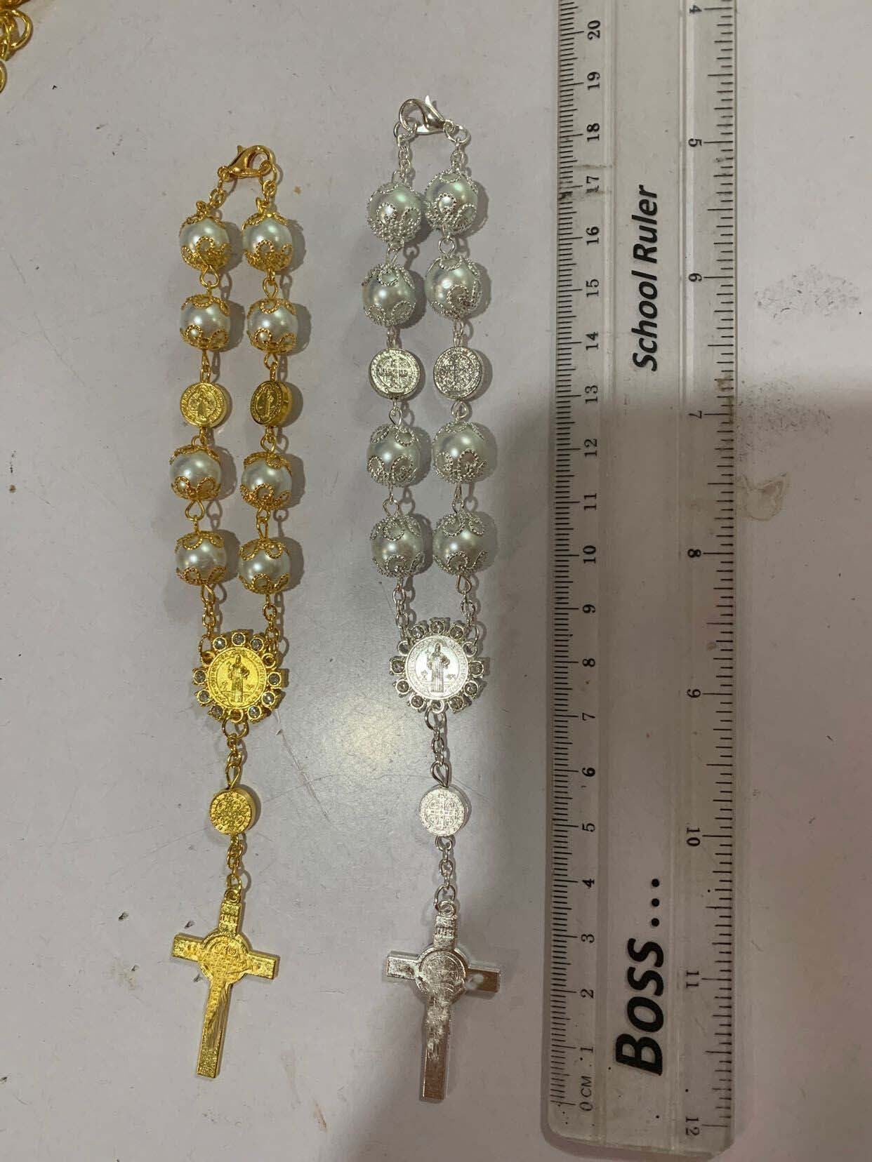 Pulsera Religiosa de cuentas de 10MM con dije de cruz