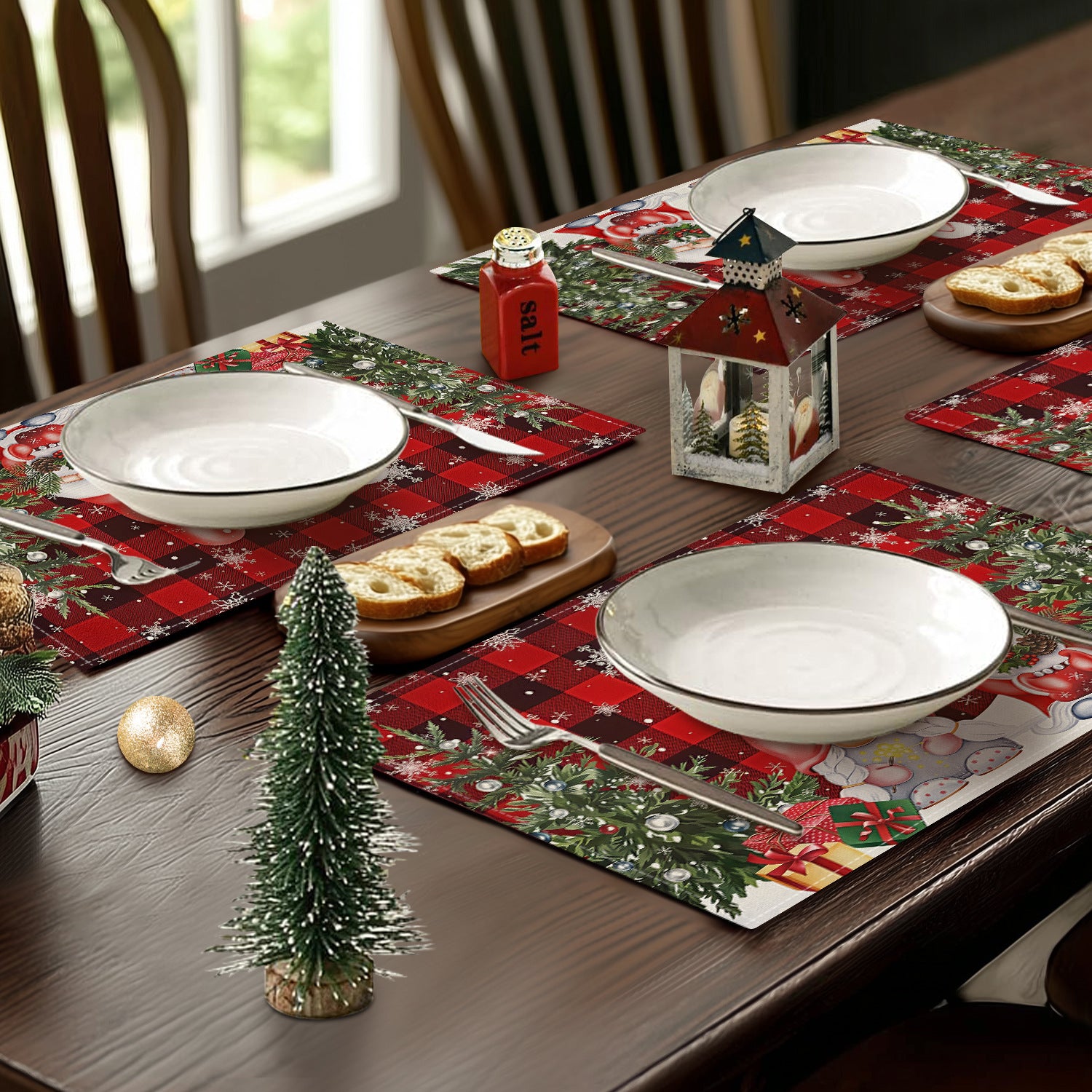Christmas Table Mat: Holiday Dinnerware & Party Decoration