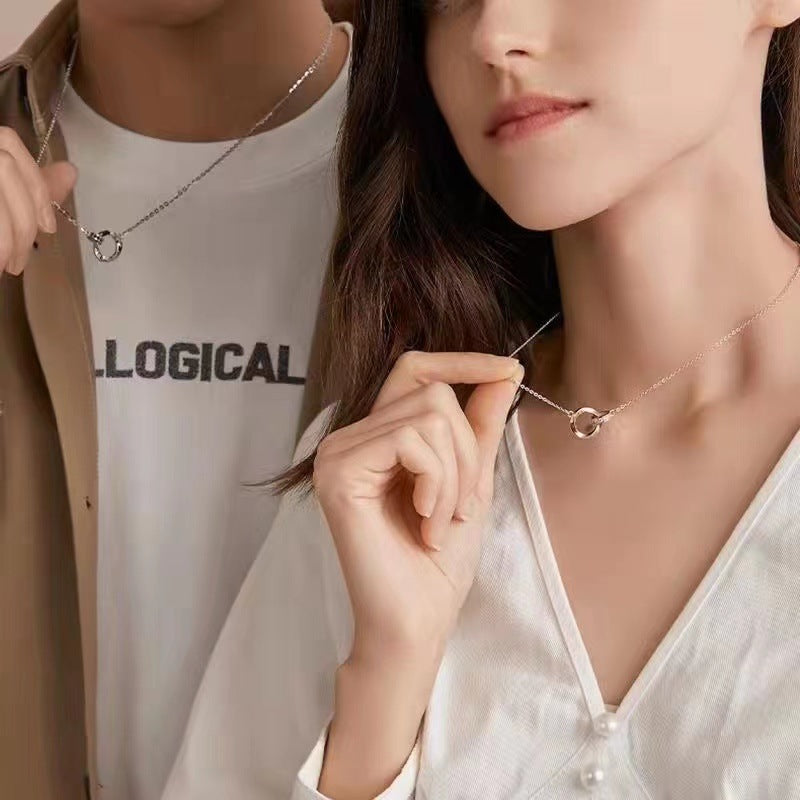 Collar de pareja de anillos entrelazados: diseño minimalista y elegante para hombres y mujeres