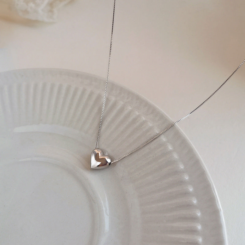 Collar corto y delicado con dije de Corazón para niñas y Adolescentes