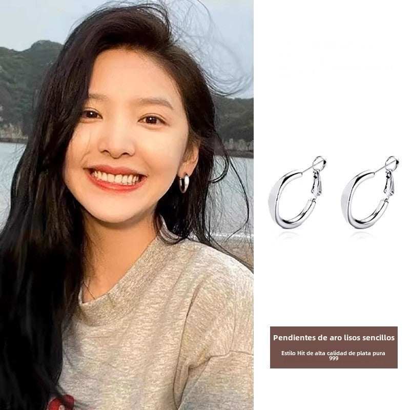 Candongas en Plata Pura S999 – Diseño Minimalista, Cierre Omega