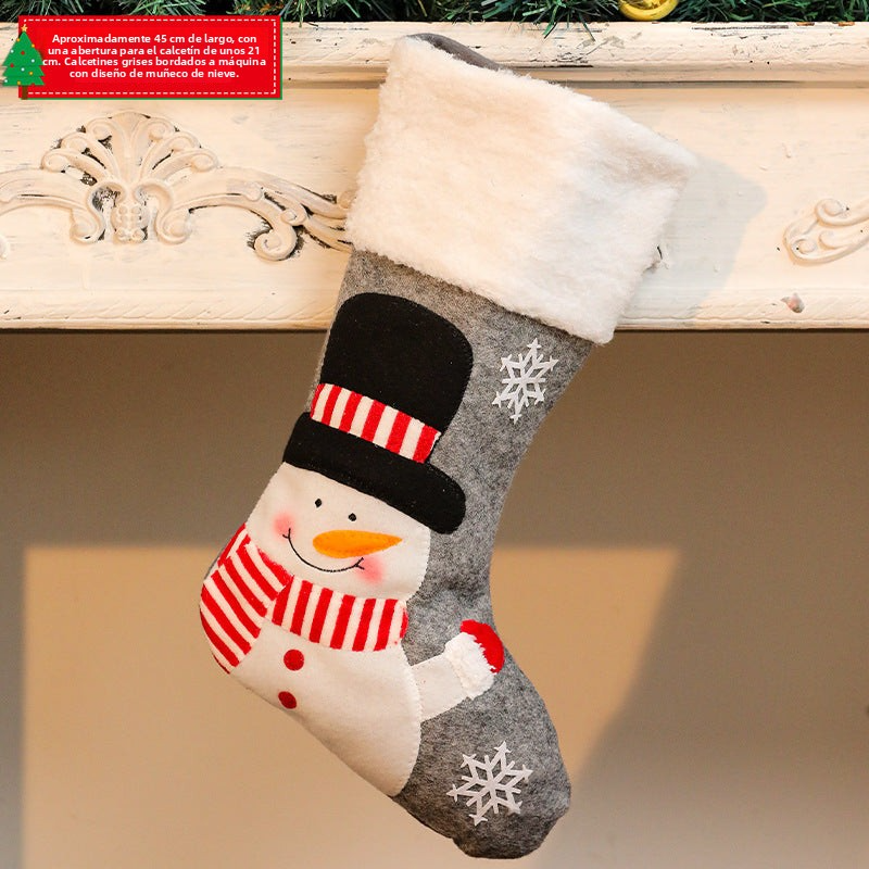 Decoraciones Navideñas: Calcetines de Santa, Bolsas de Regalo, Niño y Muñeco de Nieve