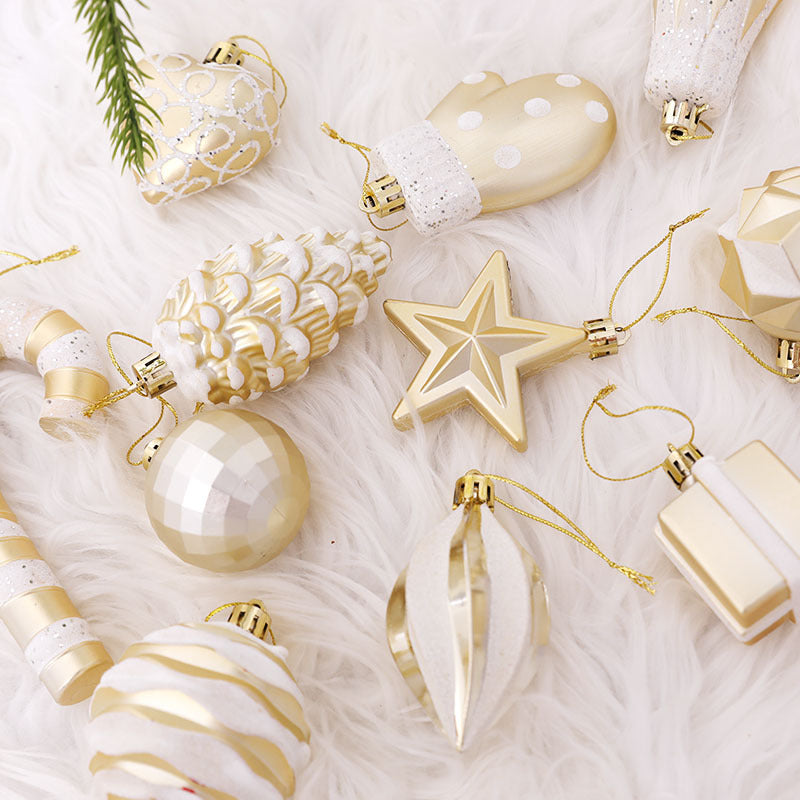 Bolas Navideñas de Plástico : Set de 16 Piezas Decorativas para Árbol de Navidad en Varios Diseños