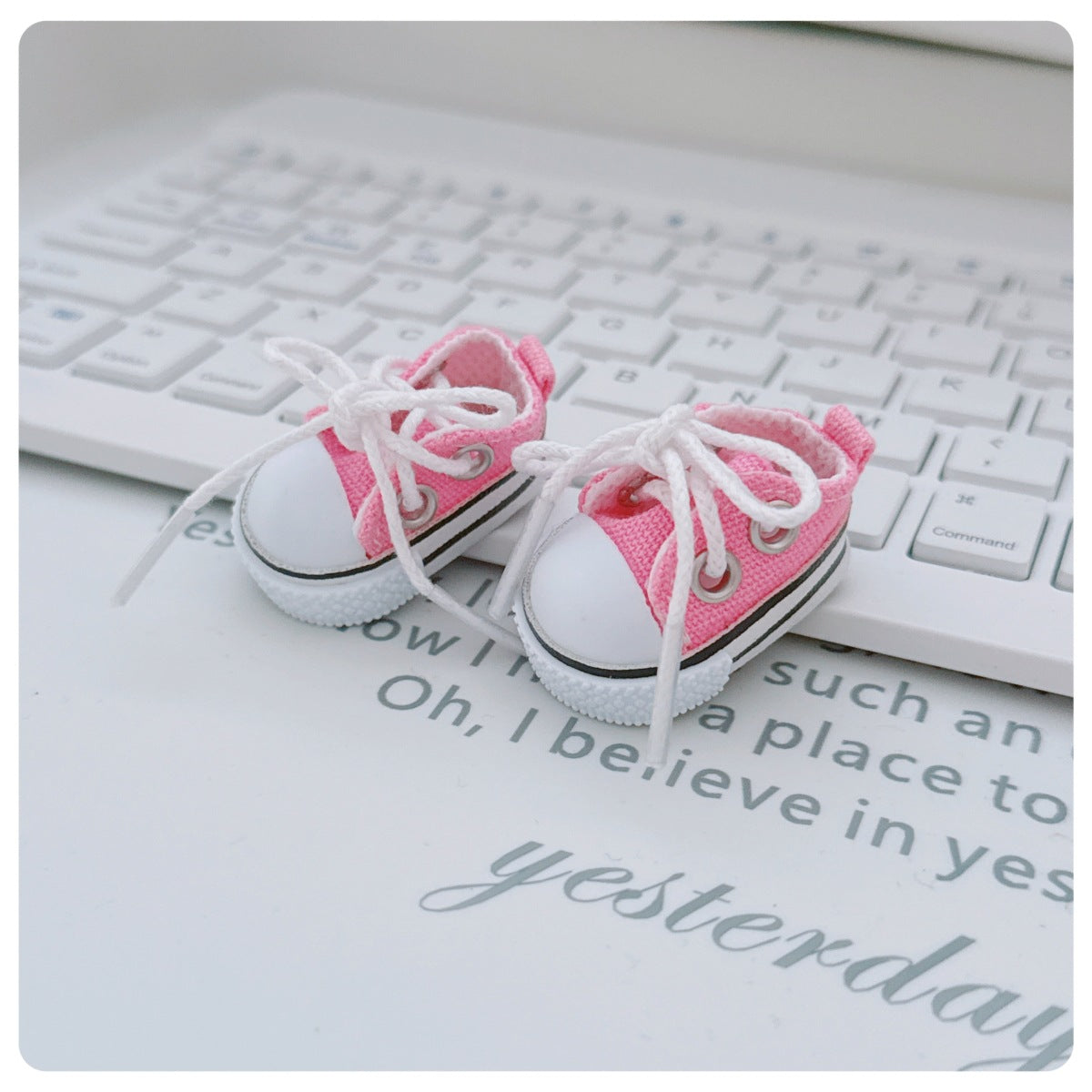 Zapatillas de lona para muñecas de 17 cm: Labubu, muñeca de algodón de 10 cm, color negro y blanco, con cordones