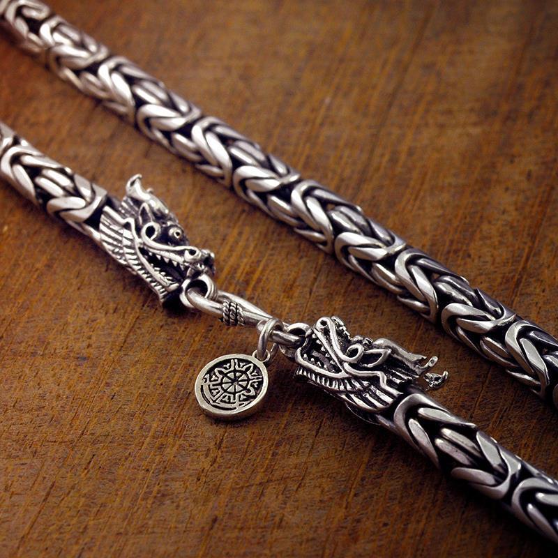 Collar de plata envejecida estilo retro: cadena de dragón de imitación de plata tailandesa para hombres, diseño urbano y audaz