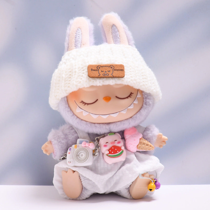 Overol con Accesorios para Muñeca Labubu 17 cm – Biberón y Cámara de Juguete (Muñeca No Incluida)