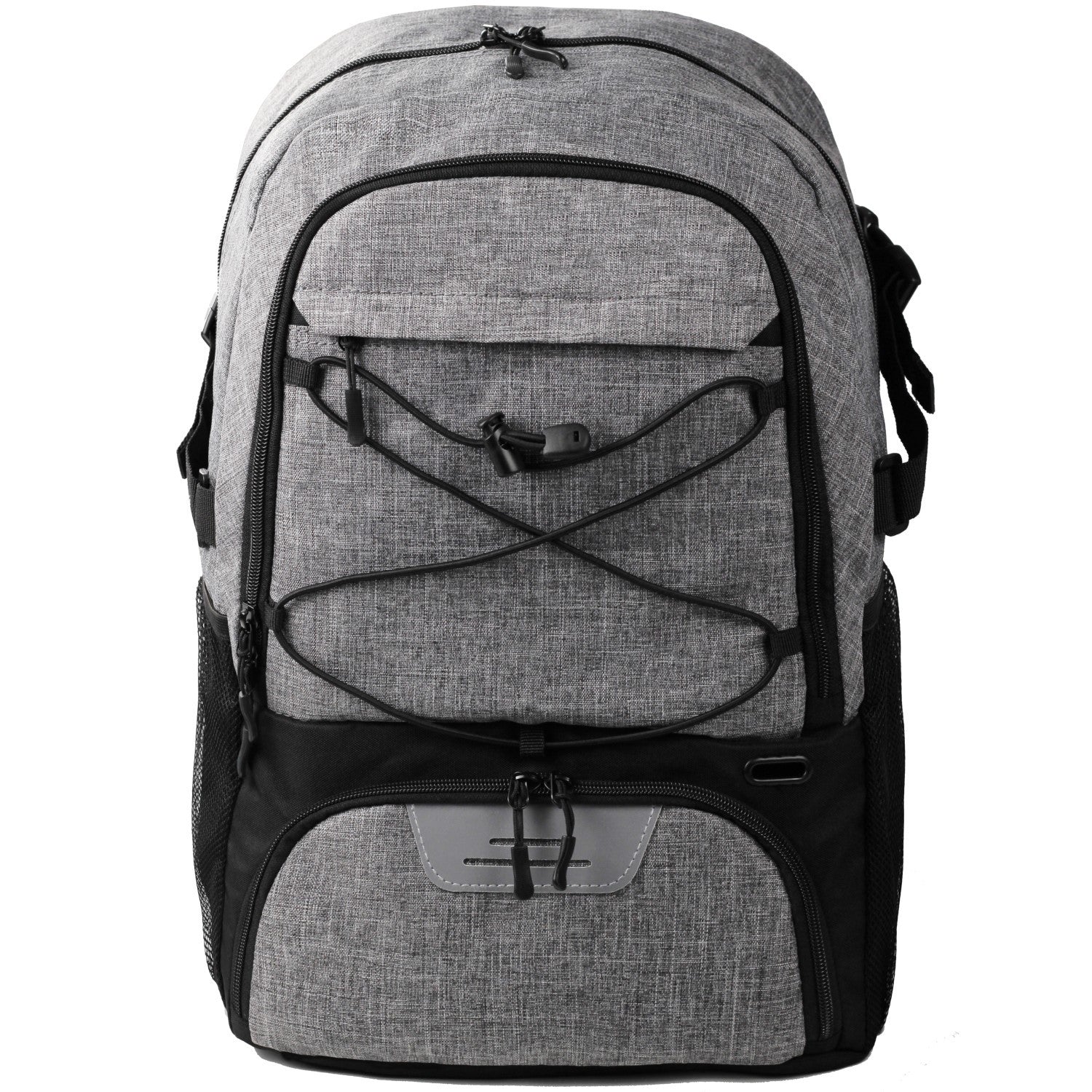 Mochila deportiva gris con compartimento inferior y cordón frontal. Ideal para llevar balón y zapatos en deportes escolares.