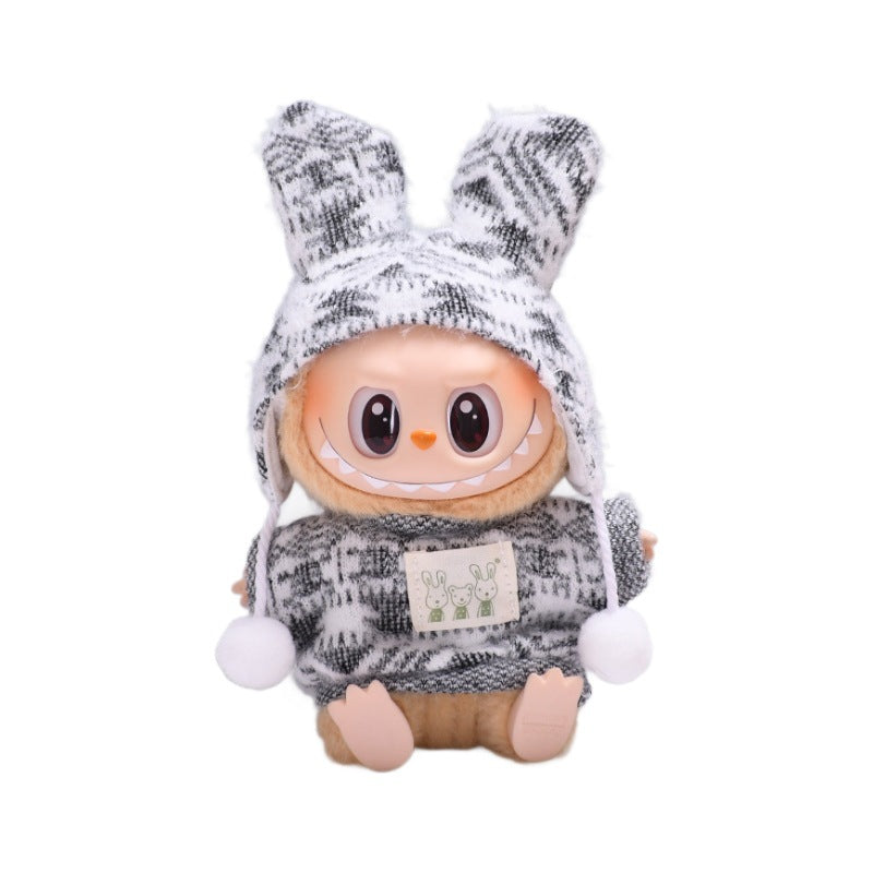 Conjunto gris tejido para muñeca Labubu de 17cm con gorro de orejas y pompón. Accesorio decorativo de la serie de moda.