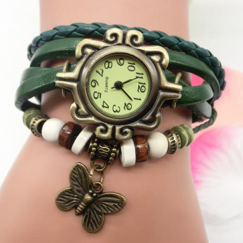 reloj boho con mariposa colgante en crrea tejida de cuero 