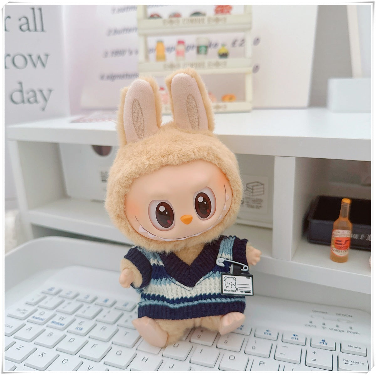 Muñeca de algodón de 10cm Labubu con uniforme de estudiante de 17cm: zapatillas de la familia Mickey