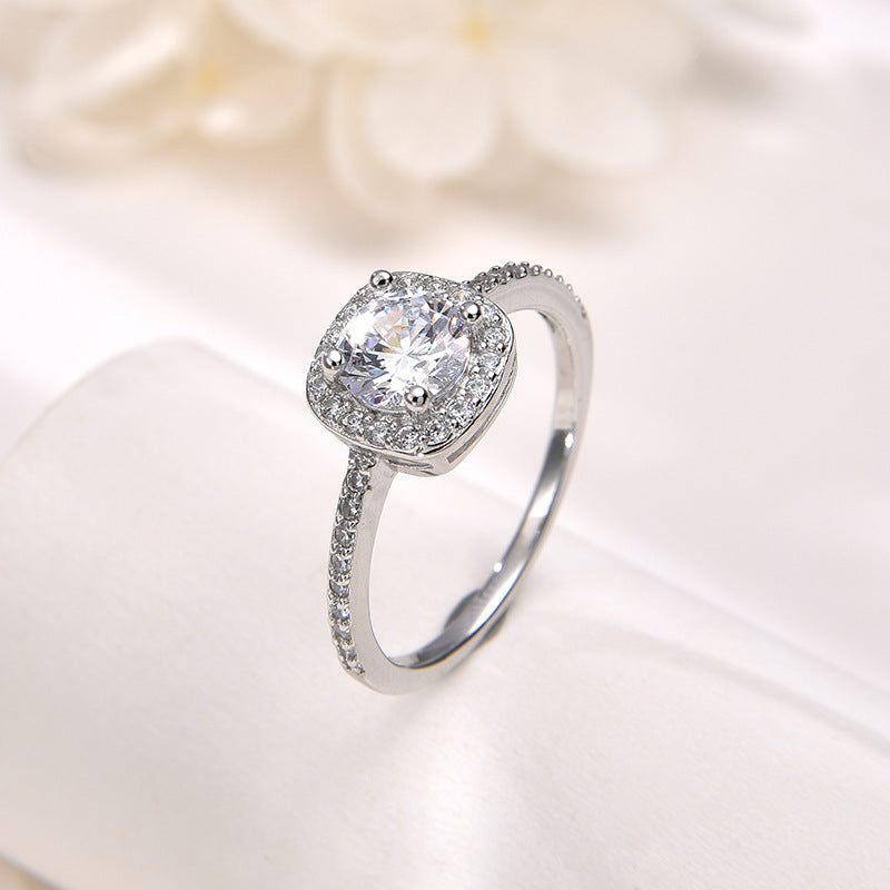 Anillo de Compromiso Solitario de Plata 925 con Circonita Cúbica y Cristales