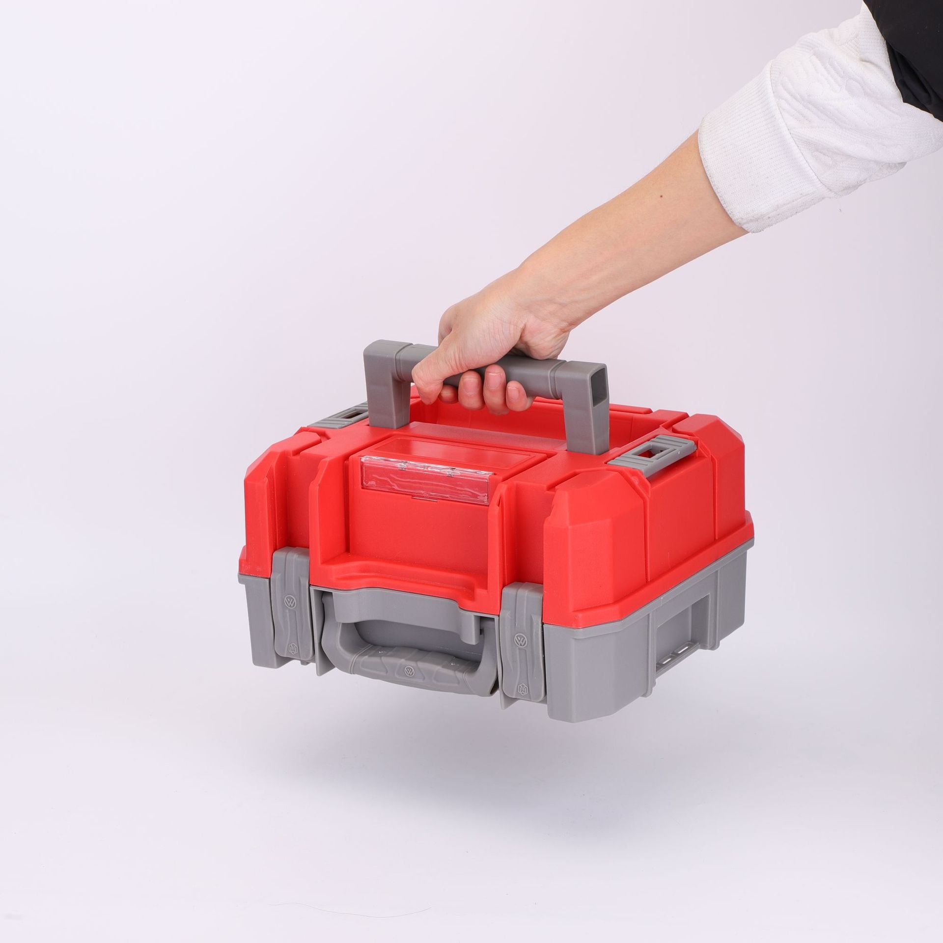 Limpiadora a vapor alta presión portátil tipo maletín en color rojo con gris, diseño compacto y ergonómico para fácil transporte y almacenamiento
