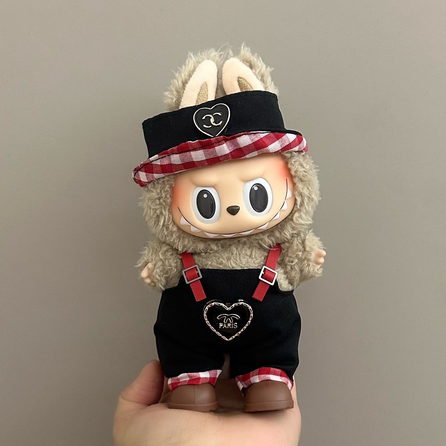 Ropa para Muñecas Labubu de 17cm – Modelos de Pie y Sentado (Muñeca no incluida)