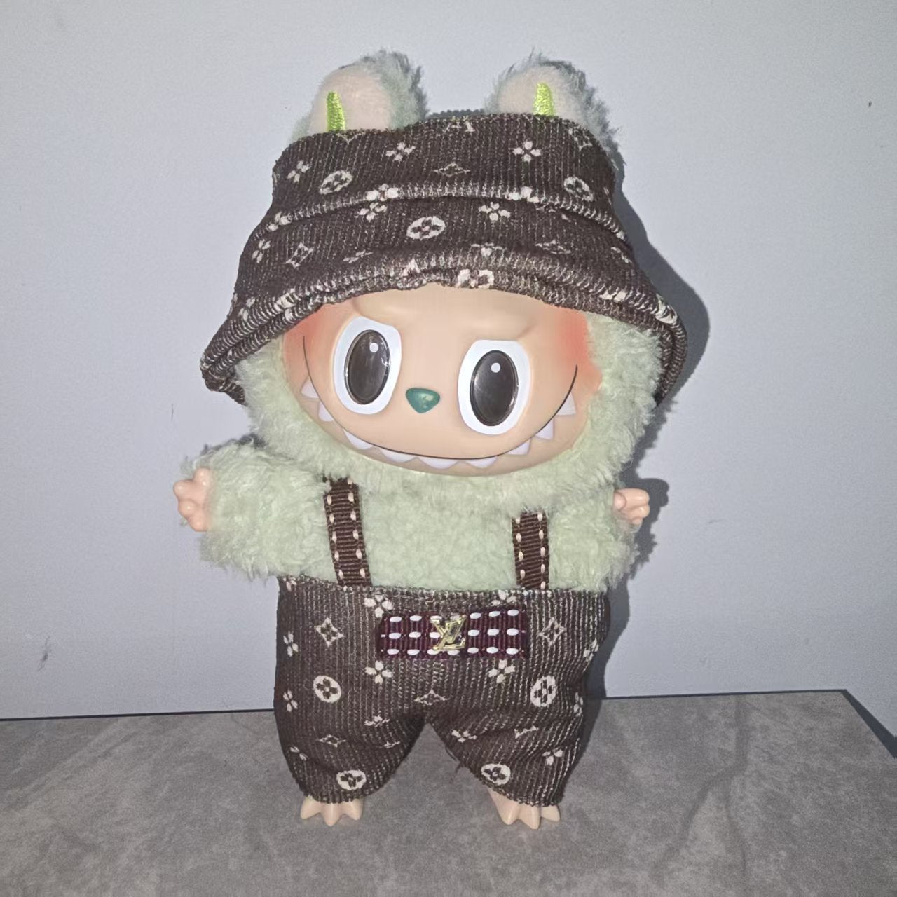 Ropa Estilo Bohemio para Muñeca Labubu 17 cm – Accesorios de Moda (Muñeca No Incluida)