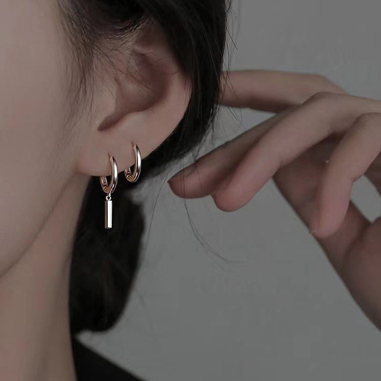 Candongas de Plata 925 con Dije Geométrico – Estilo Juvenil y Cierre Tipo Congo