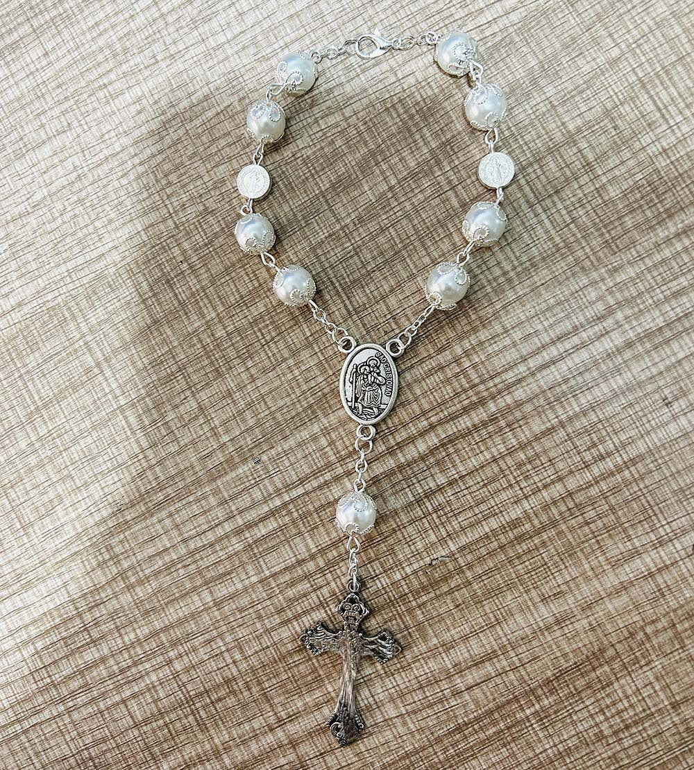 Pulsera Religiosa de cuentas de 10MM con dije de cruz