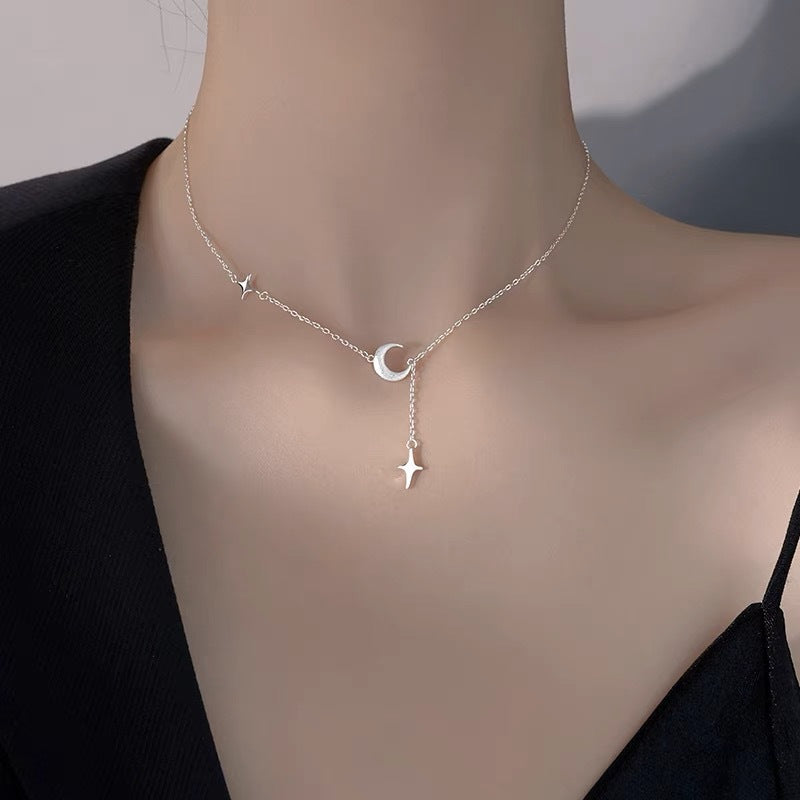 Collar Tipo Princesa en Plata 925 – Dije de Luna y Estrella para Mujer