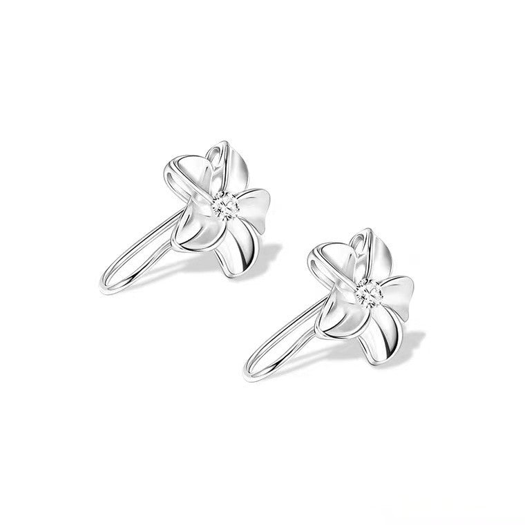Aretes pequeños de Flor en Plata 999 con Zirconia – Elegancia para Cualquier Ocasión