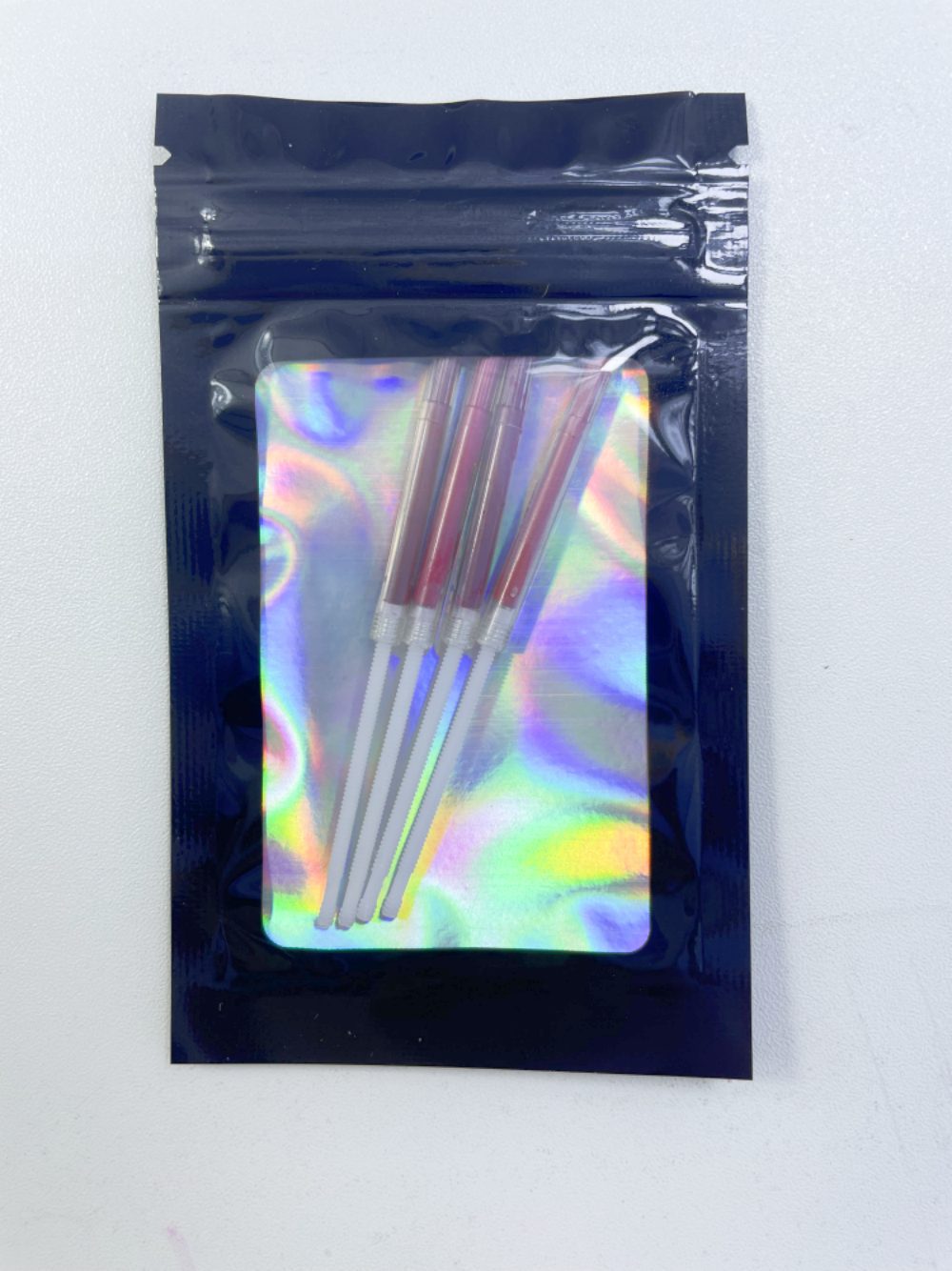 Lápiz de Maquillaje 4 en 1: Labios, Ojos, Cejas y Iluminador