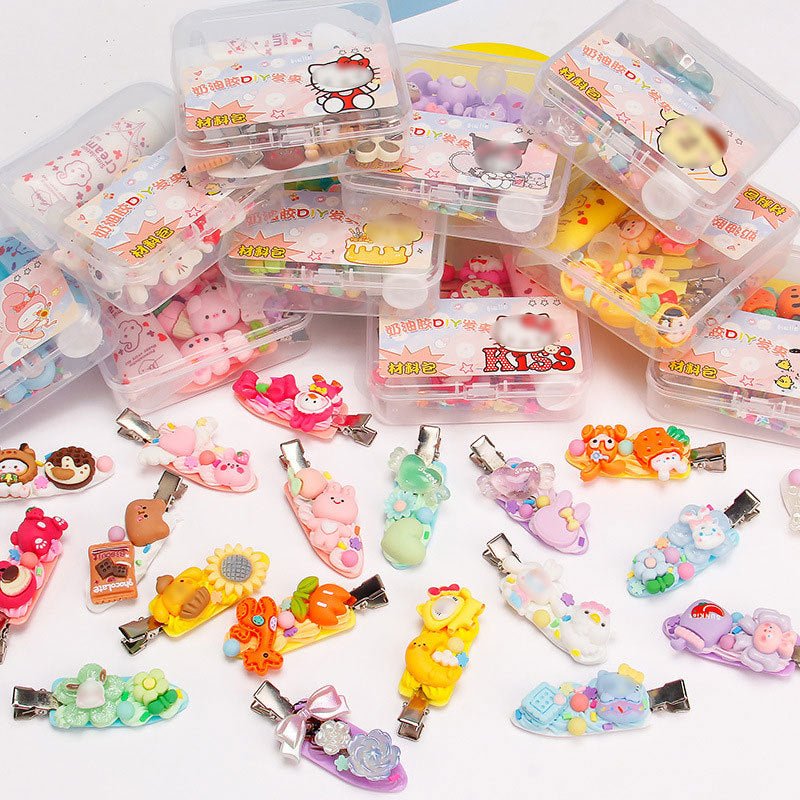 Set de manualidades con clips y broches decorativos