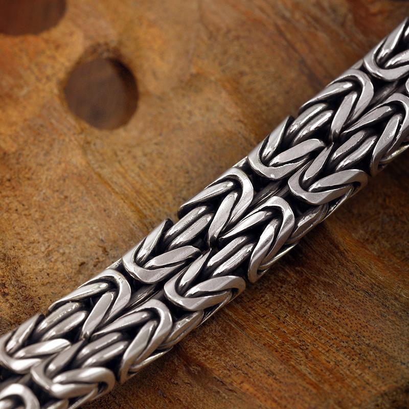 Collar de plata envejecida estilo retro: cadena de dragón de imitación de plata tailandesa para hombres, diseño urbano y audaz