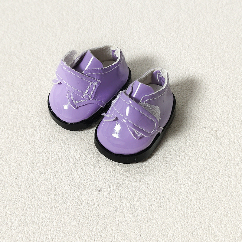 Labubu Shoe Collection with 17CM Keychains: Dress-up Dolls and Toys