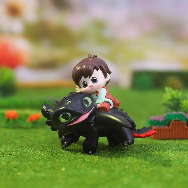 Creative Toothless Dragon Cartoon Collectible Figurine for Desk Decor and Gifts