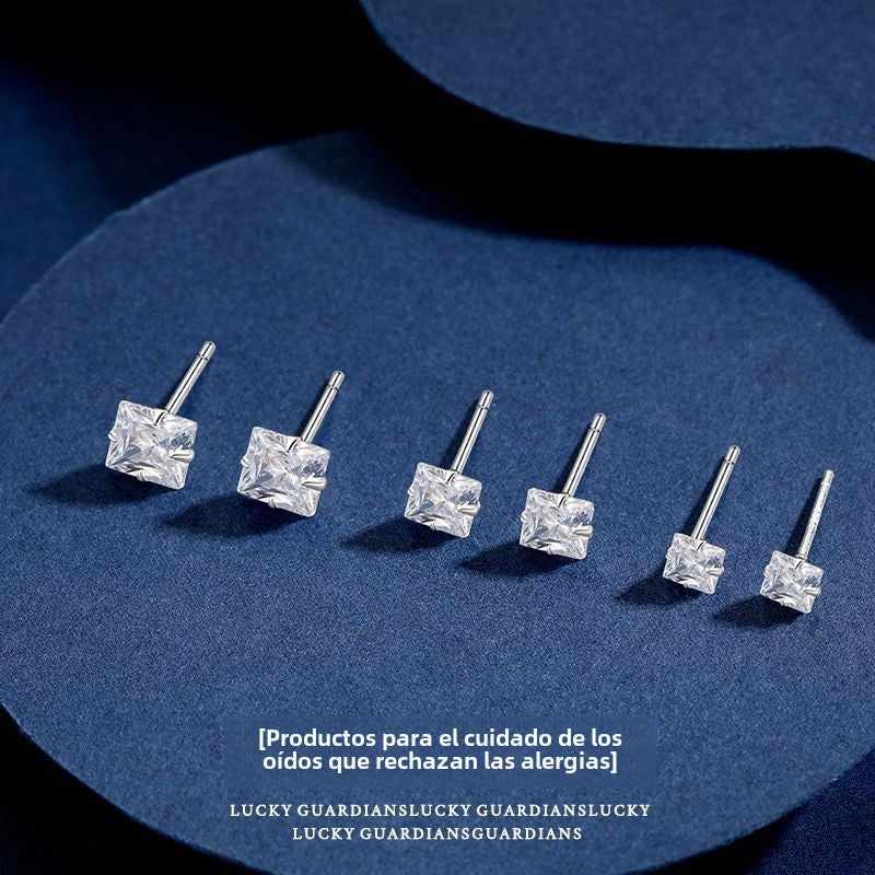 Pendiente Botón de Zirconia Corte Diamante en Plata Pura S999 – Diseño Elegante y Minimalista