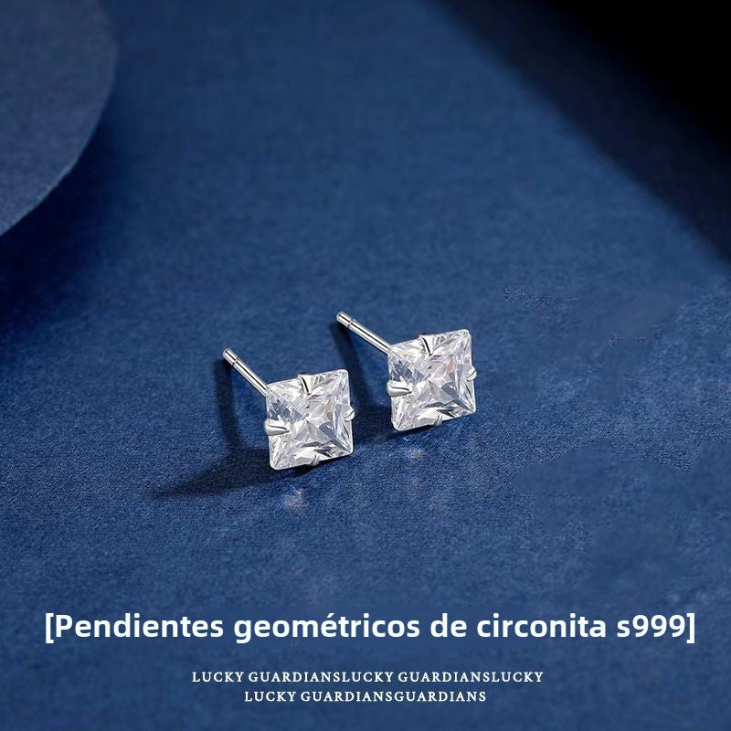 Pendiente Botón de Zirconia Corte Diamante en Plata Pura S999 – Diseño Elegante y Minimalista